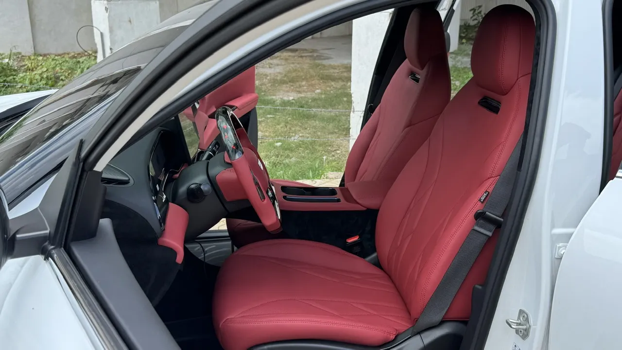 Bọc ghế Geely EX2
